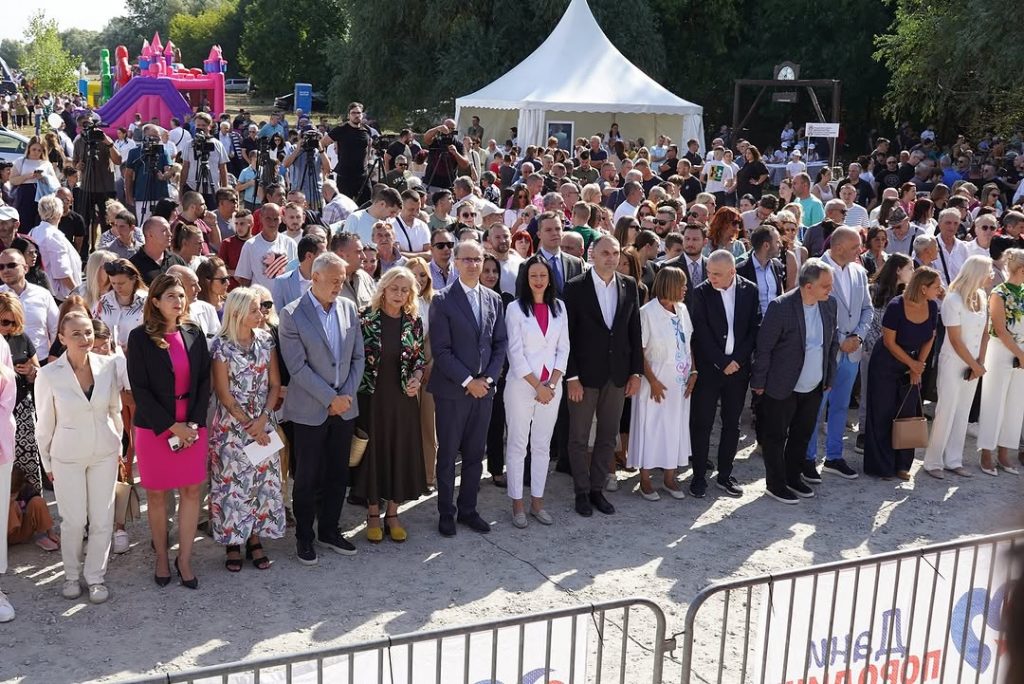 Жарић Ковачевић: Пуна подршка државе свакој породици у Србији