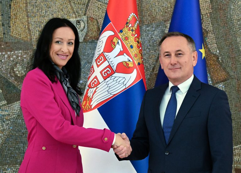 JELENA ARIÆ KOVAÈEVIÆ, JOEF MAÐAR