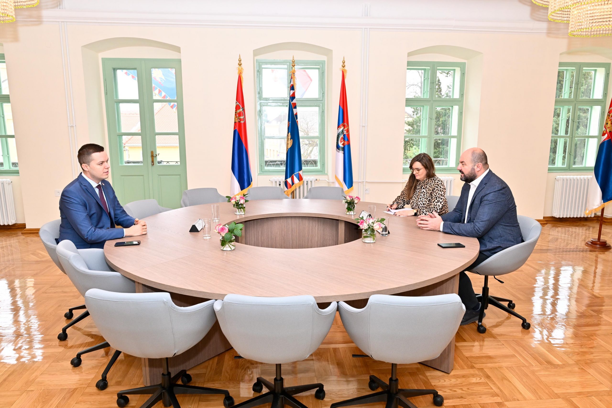 Отворена два нова дечја игралишта у Сремским Карловцима