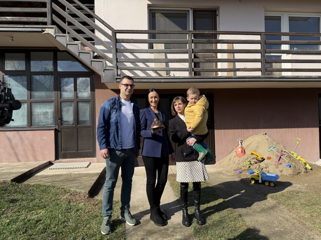 Жарић Ковачевић у Бајиној Башти: Подршка државе породицама које решавају стамбено питање