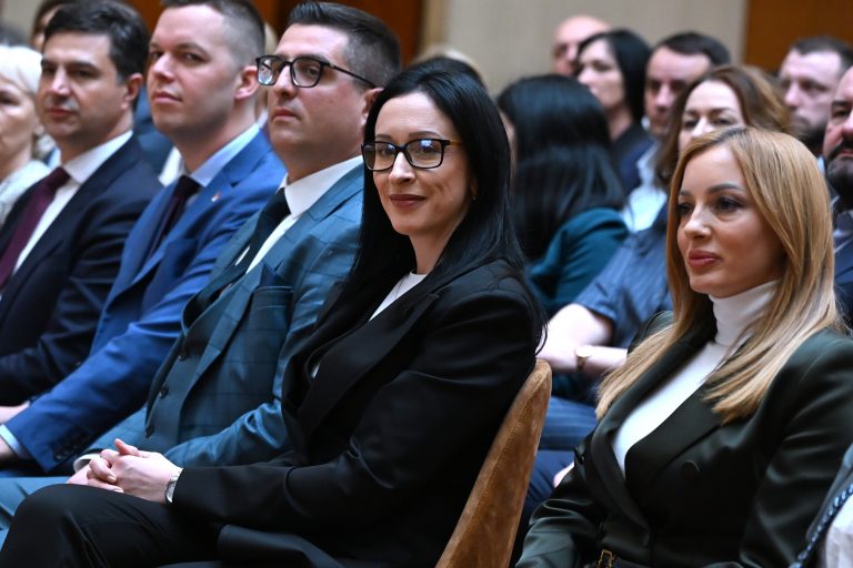 JELENA ARIÆ KOVAÈEVIÆ