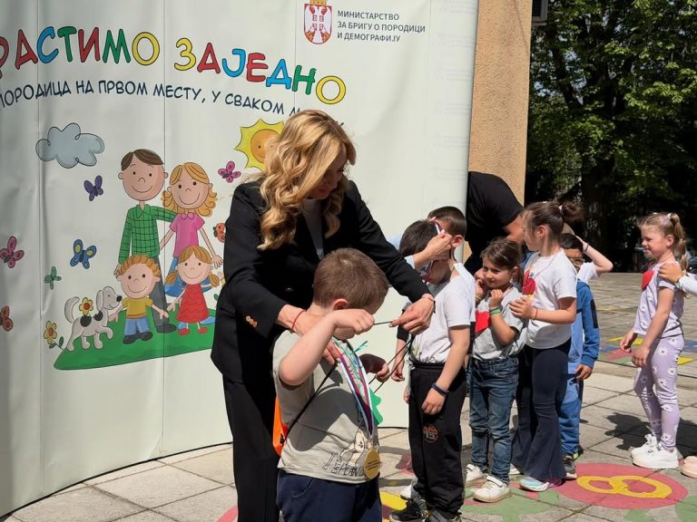 683901938_18008227898897104_8788639178022345011_n